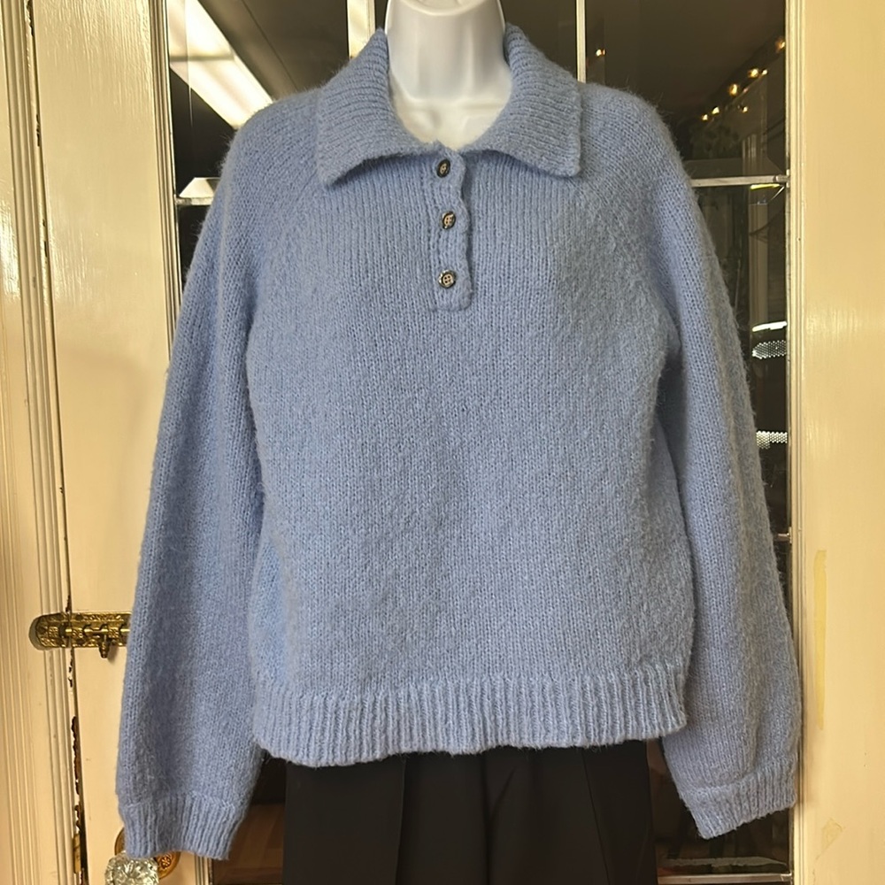 Vero Moda Pastel Blue Polo Collar Button-Front Knit Sweater L